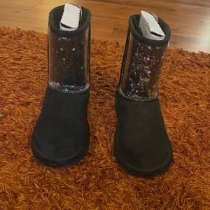 Girls black Ugg boots